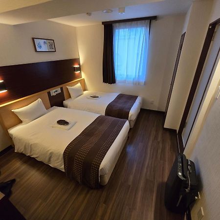 Ueno First City Hotel Tokyo Esterno foto