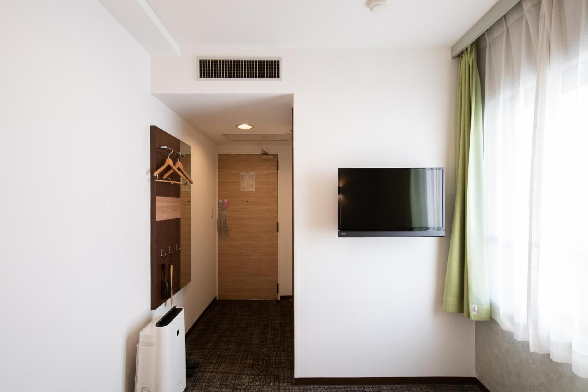 Ueno First City Hotel Tokyo Esterno foto