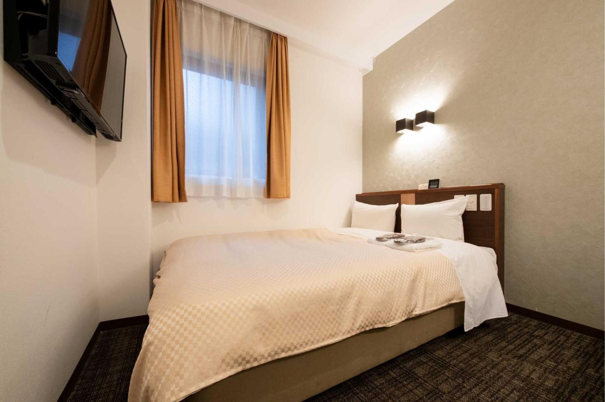 Ueno First City Hotel Tokyo Esterno foto