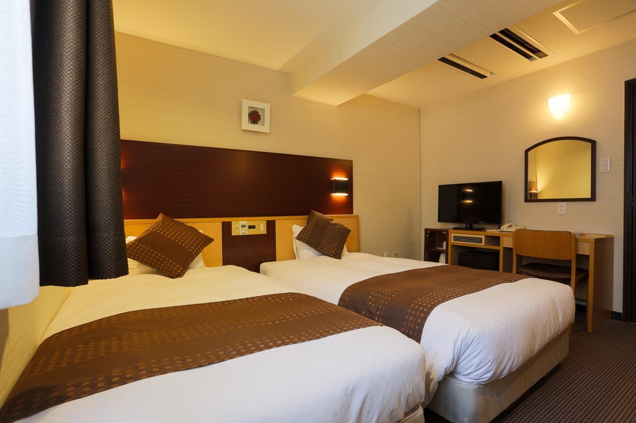 Ueno First City Hotel Tokyo Esterno foto