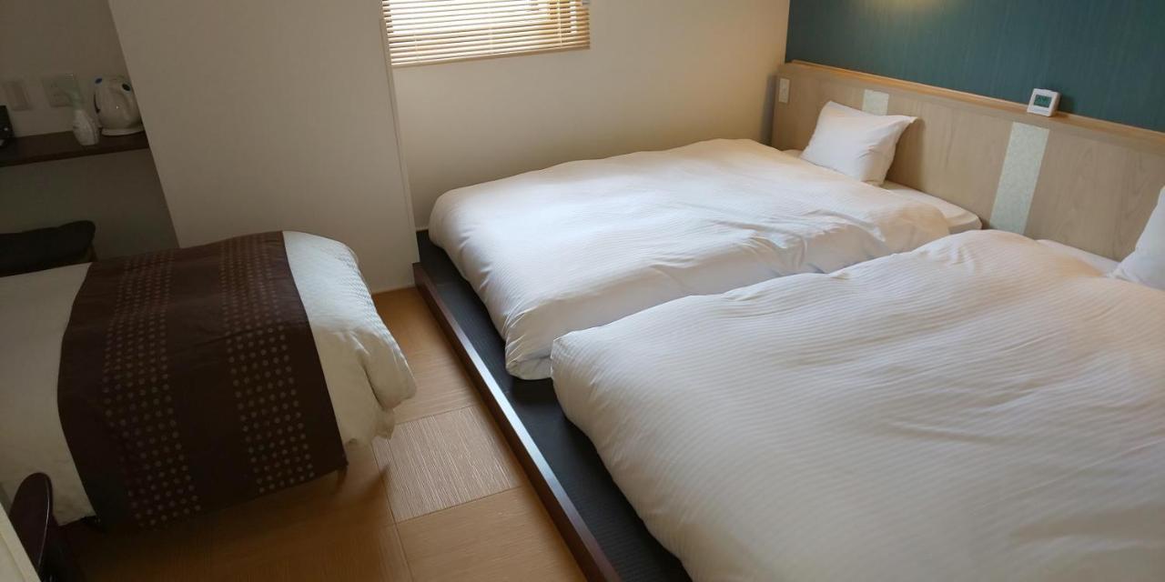 Ueno First City Hotel Tokyo Esterno foto