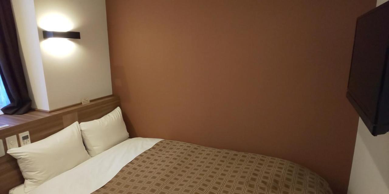 Ueno First City Hotel Tokyo Esterno foto