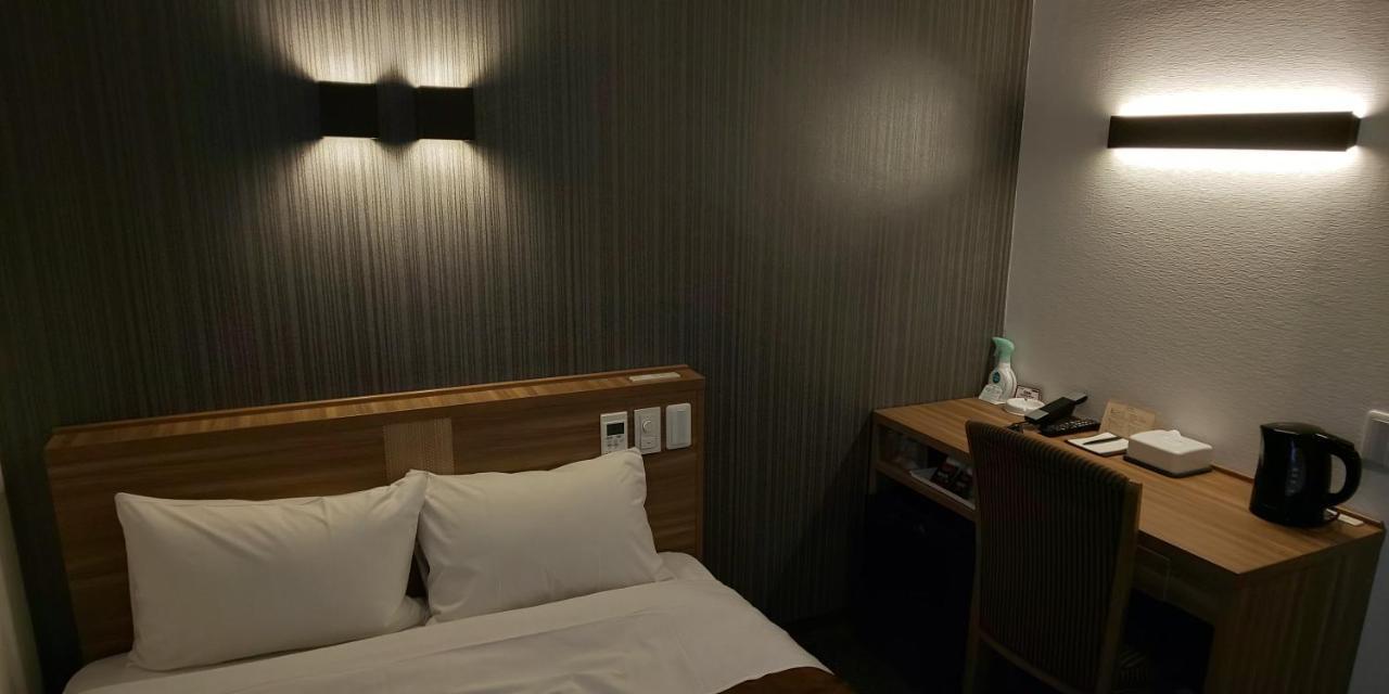 Ueno First City Hotel Tokyo Esterno foto