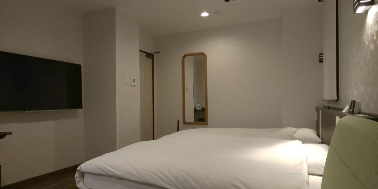 Ueno First City Hotel Tokyo Esterno foto